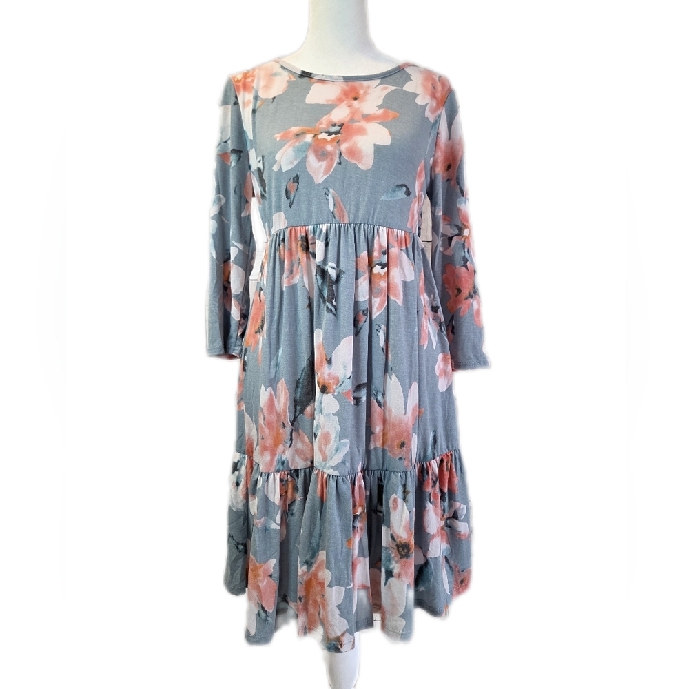 NWT Floral 3/4 Sleeve Dress in Blue and Coral